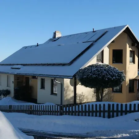 Ferienwohnung Weidt*** Apartmán Masserberg